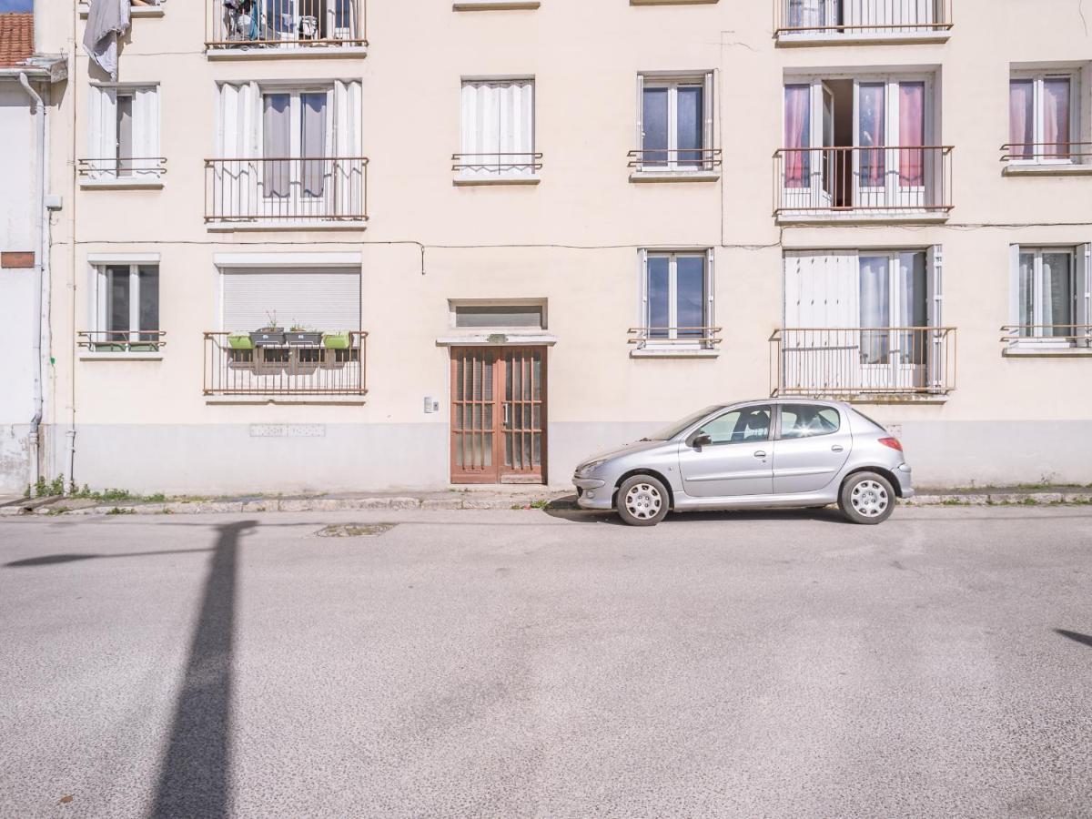 Le St Lambert Proche Cathedrale Parking Gratuit Apartment ทรัวส์ ภายนอก รูปภาพ
